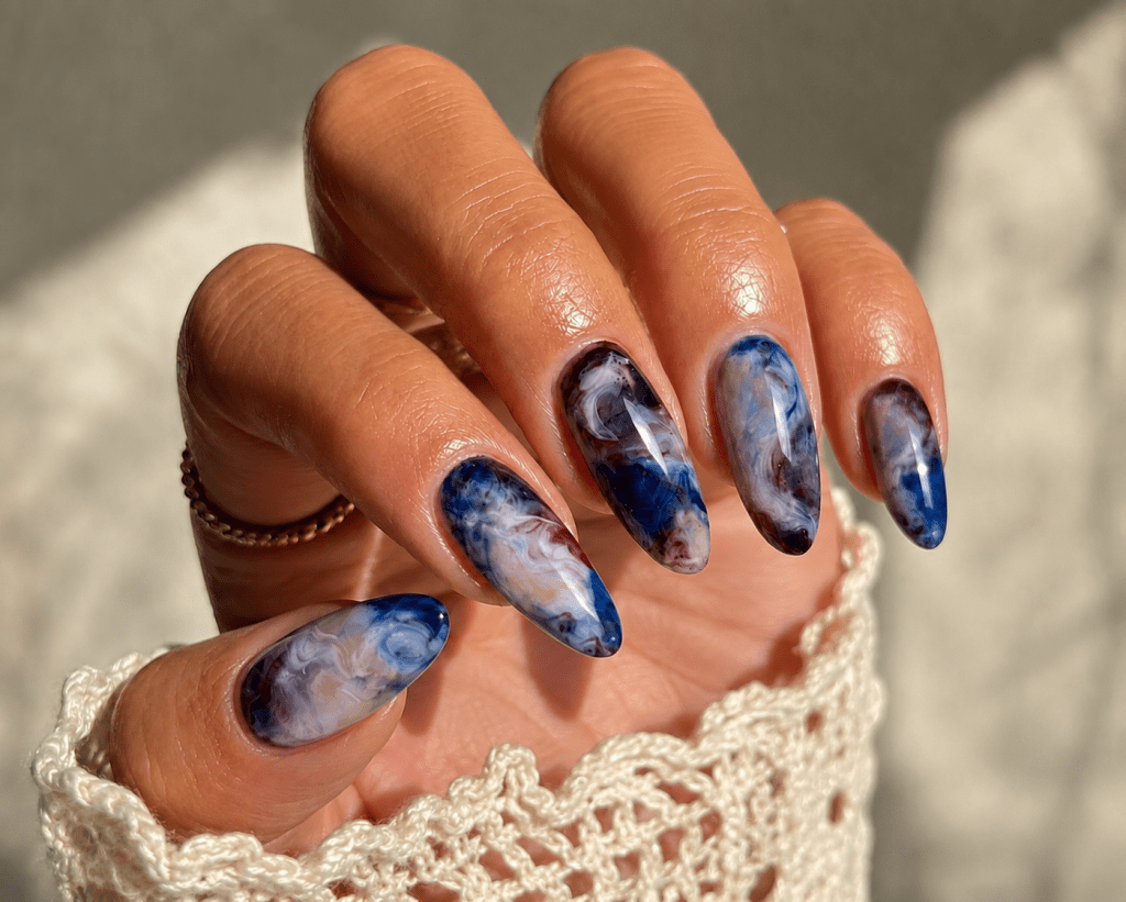 Step-by-Step Guide: Blue and Burgundy Smoky Marble&nbsp;Nails
